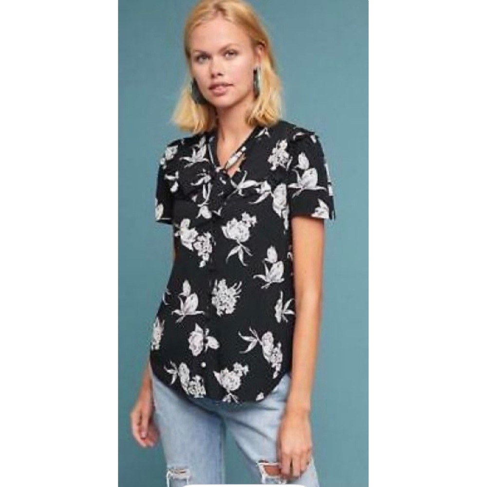 Maeve Anthropologie Black White Floral Tie Neck Ruffle Blouse Small Short Sleeve